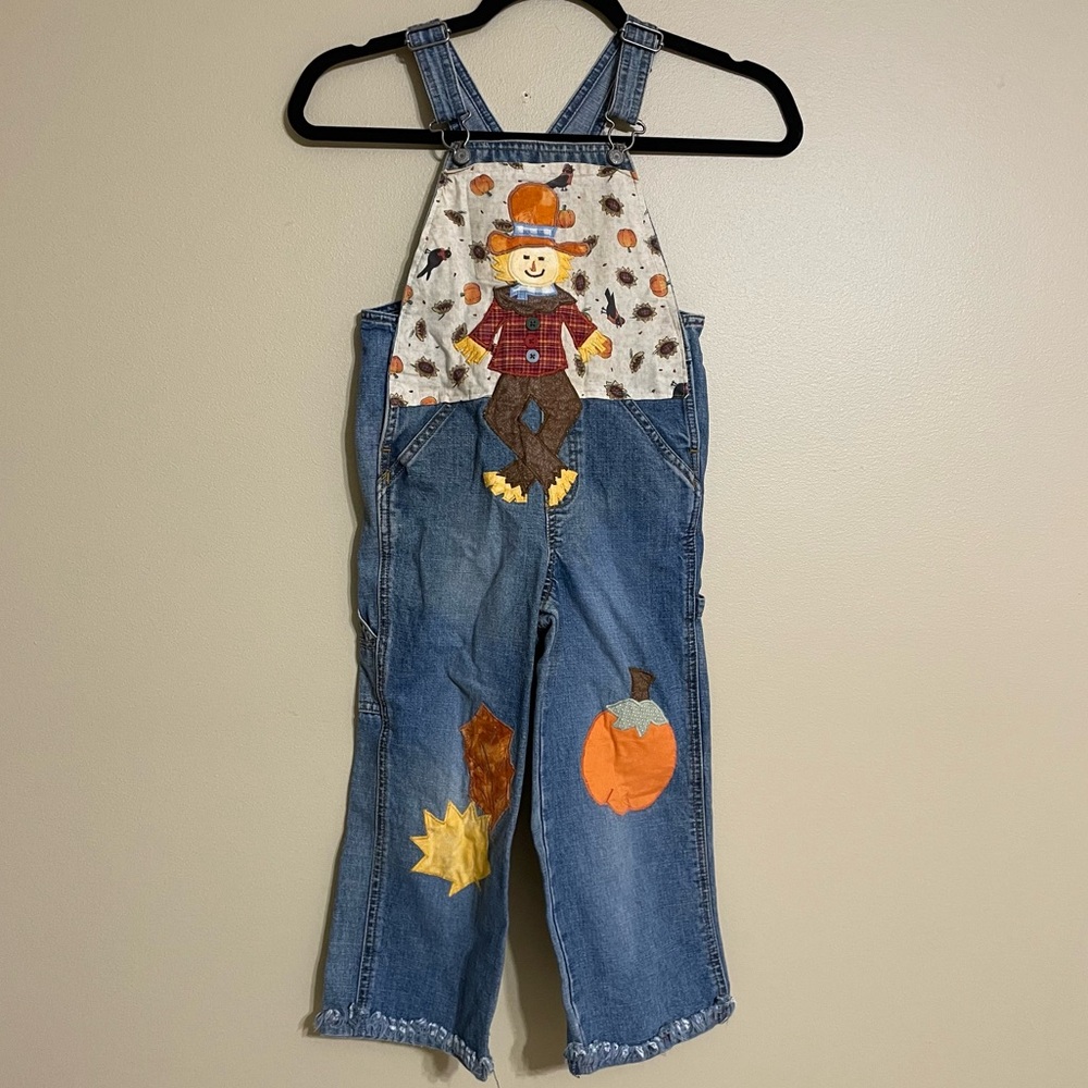 Old Navy Vintage Flannel Scarecrow pumpkin patch kids overalls‎ size 5T